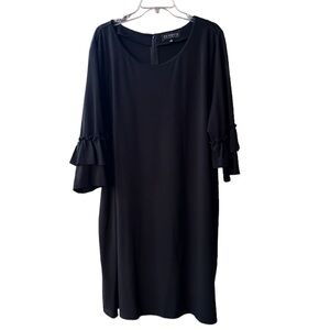 Eloquii Black Ruffle Sleeve Shift Dress. Scoop Neck. Closet Staple. Sz 26